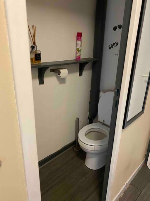Chez Manu Meuble De Tourisme 2 Etoiles Pour 6 Personnes - 3 Chambres Вилпаризи Екстериор снимка