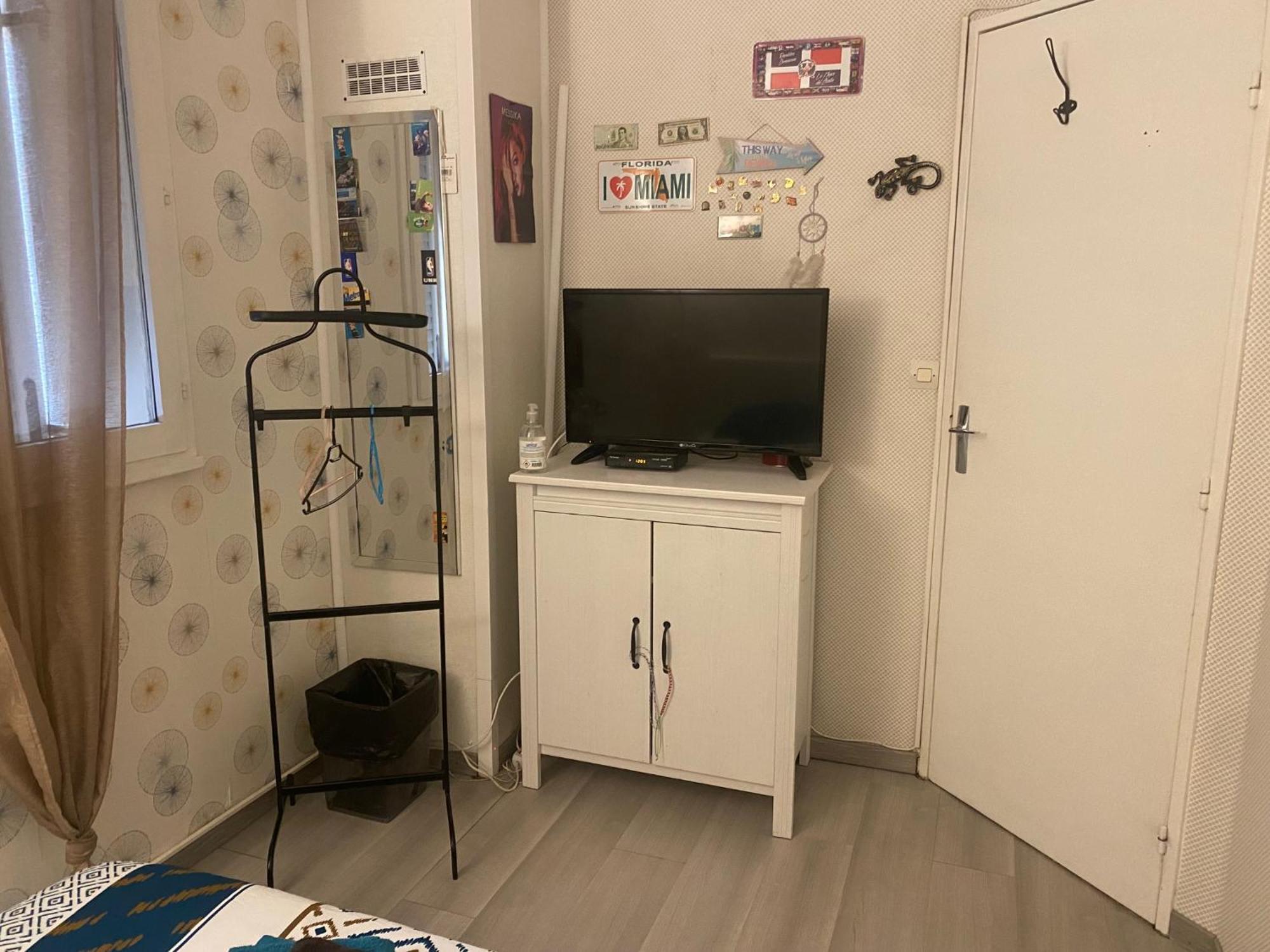 Chez Manu Meuble De Tourisme 2 Etoiles Pour 6 Personnes - 3 Chambres Вилпаризи Екстериор снимка